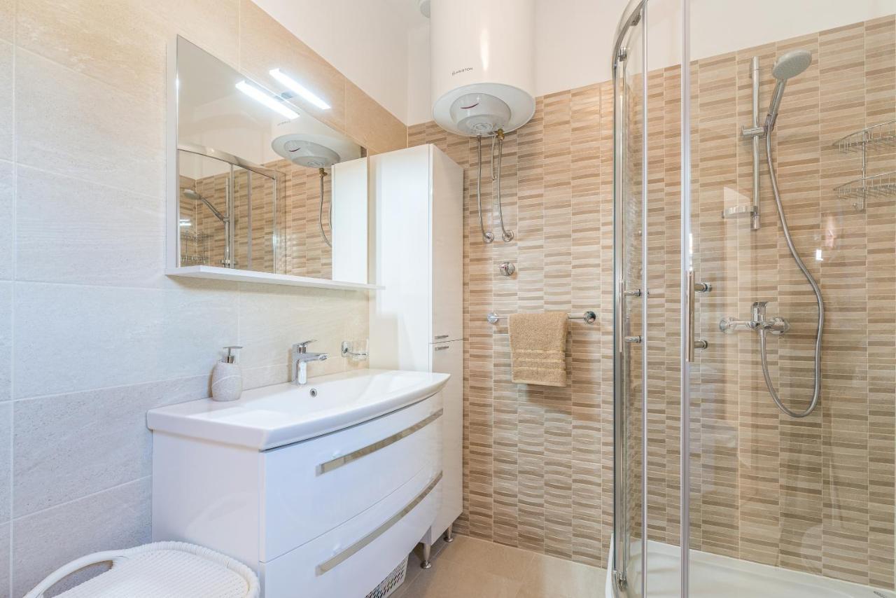 Apartman Tea ปริฟลากา ภายนอก รูปภาพ